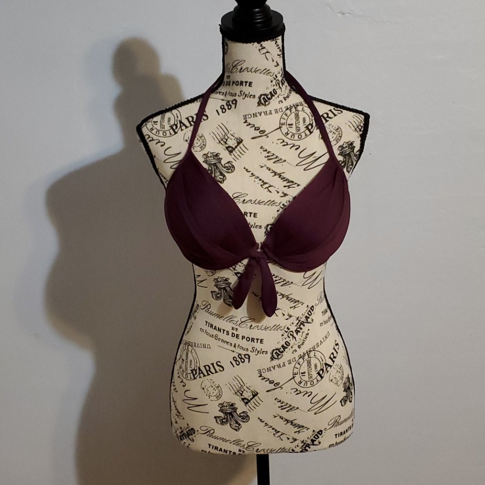 Victoria Secret bikini top 36c
